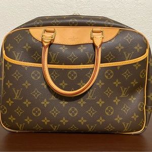 Louis Vuitton Deauville Bag